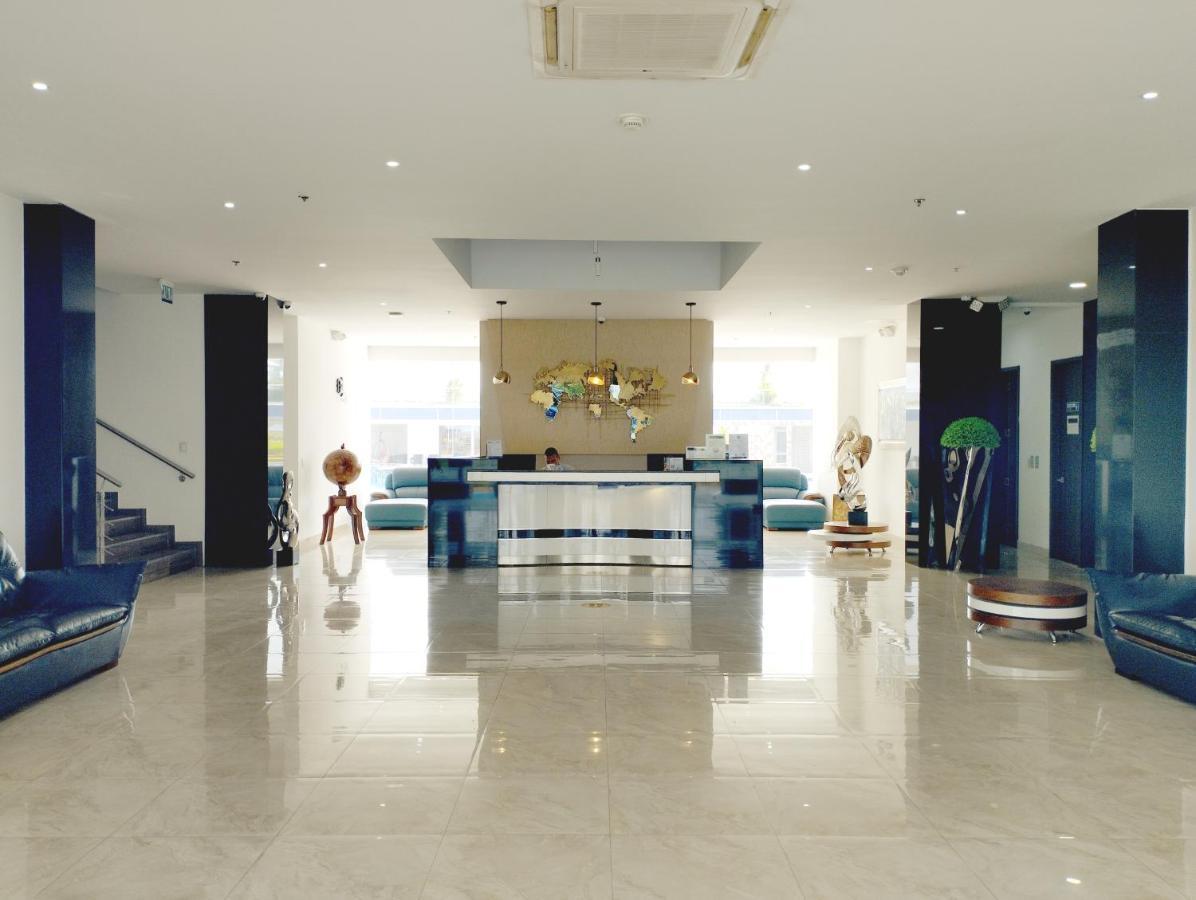 Hotel Royal Elim International San Antonio (Palmira) Exterior foto Lobby
