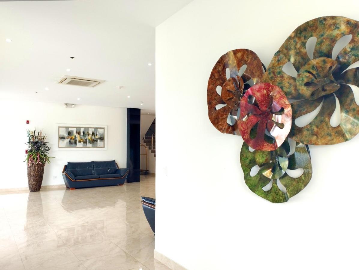 Hotel Royal Elim International San Antonio (Palmira) Exterior foto The interior of the hotel
