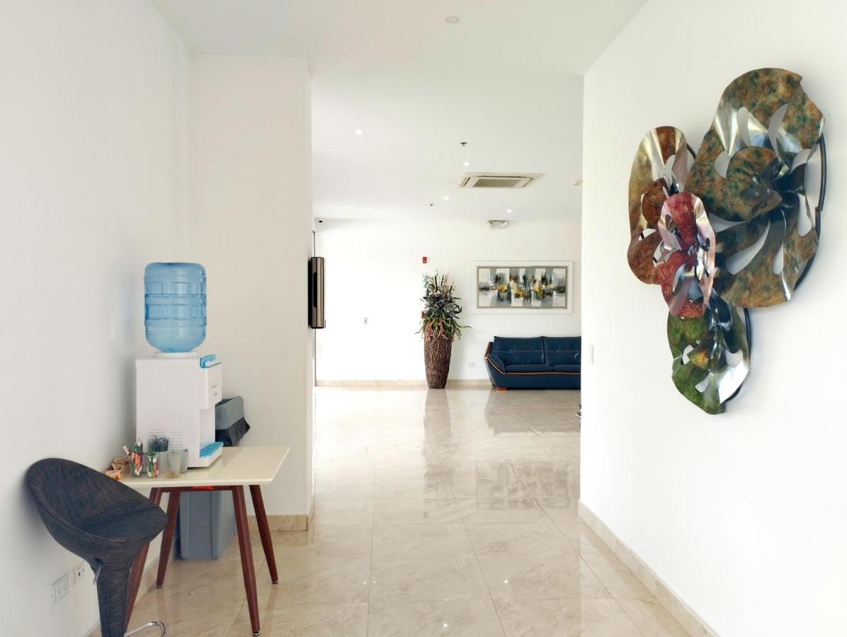 Hotel Royal Elim International San Antonio (Palmira) Exterior foto The interior of the clinic