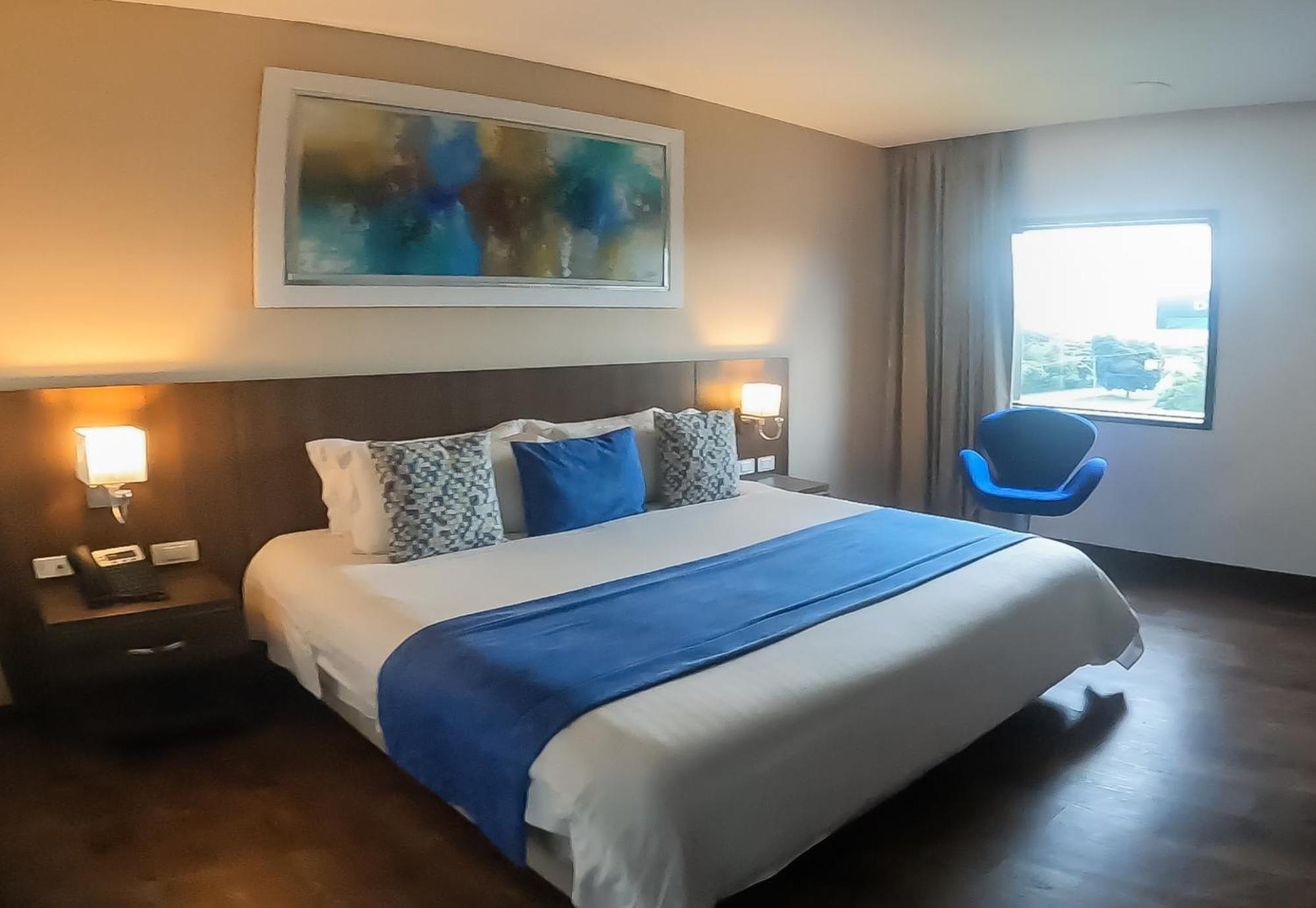 Hotel Royal Elim International San Antonio (Palmira) Exterior foto A room at the hotel